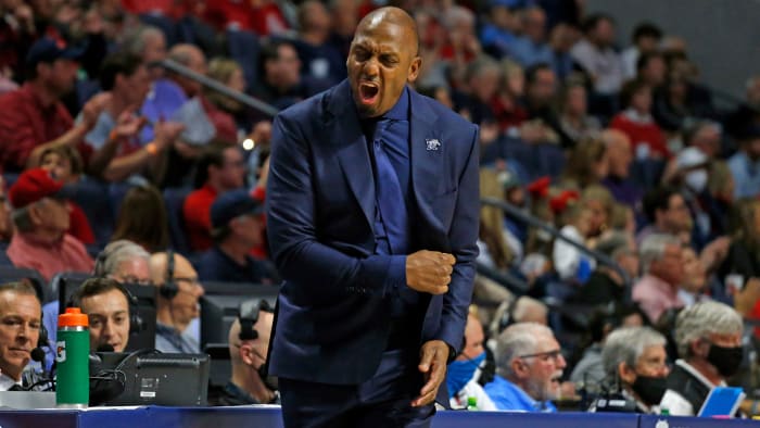 Hardaway has the recruits rolling into Memphis.